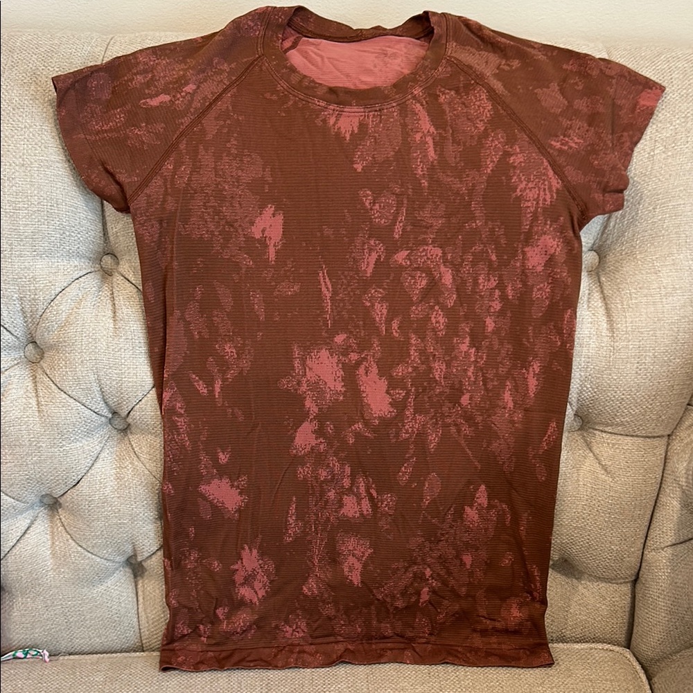 Lululemon swiftly tech, short sleeve top, Women's Pink/maroon - 8